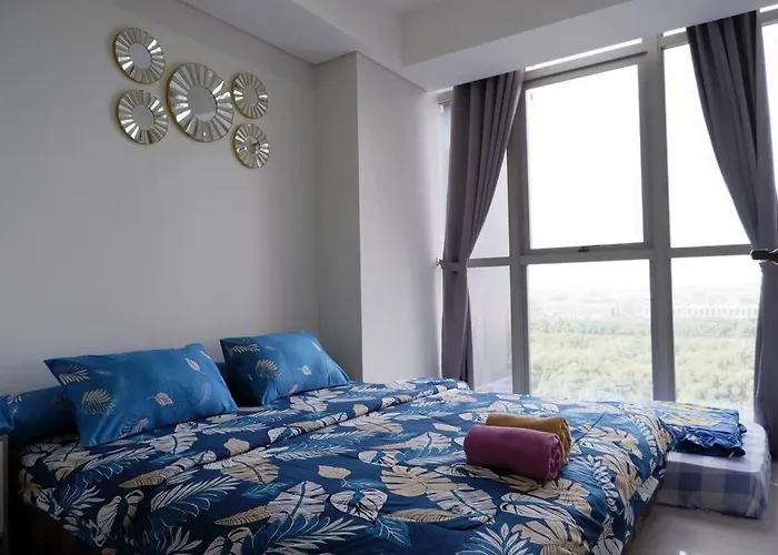 Pik Family 2 Bedroom, 5 Beds & Balcony Best View