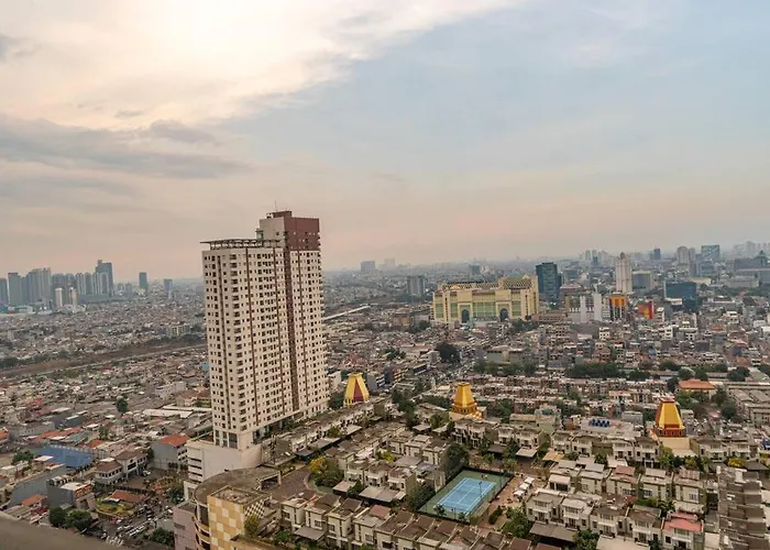 Warm And Comfy Studio In Central Jakarta, Scbd