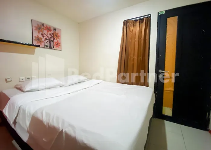 Audah Guesthouse Syariah Kuningan Redpartner