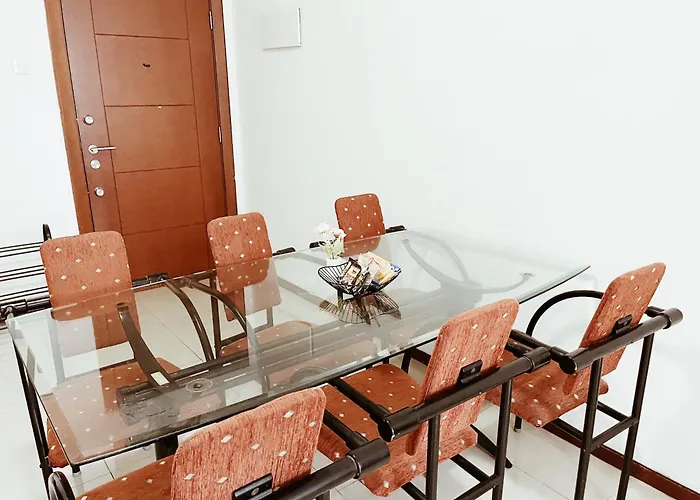 Urban Oasis Premium Staycation In Central Jakarta