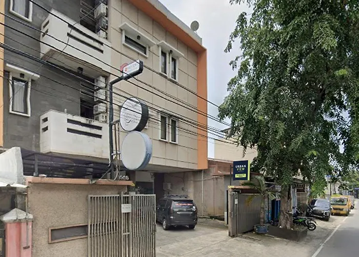 Urbanview Hotel Residence 446 Tanjung Duren