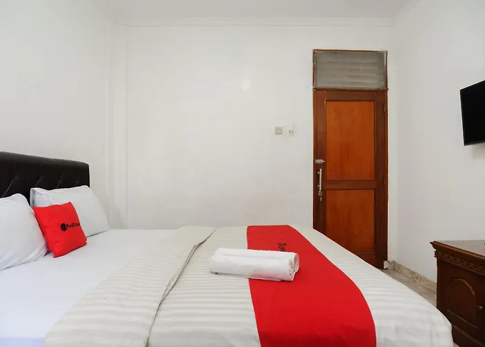 Reddoorz Syariah Near Aeon Mall Tanjung Barat
