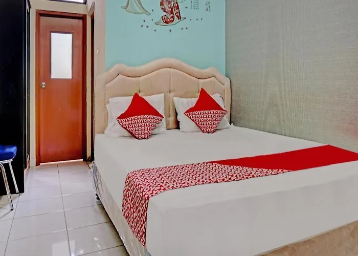 Oyo 90489 Kejora Homestay