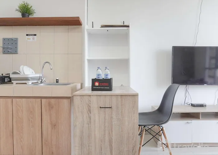 Brand New And Nice 2Br Apartment At Royal Olive Residence By Travelio