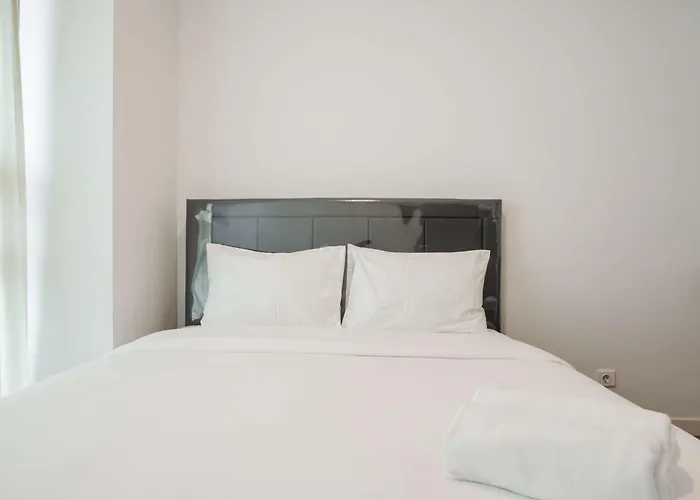 Nice And Homey 1Br At Citralake Suites Apartment By Travelio