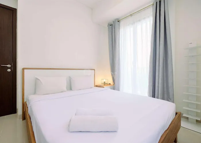 Modern Look And Comfy 2Br At Vasaka Solterra Apartment By Travelio