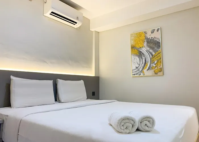 Comfort And Enjoy Living 2Br At Daan Mogot City Apartment By Travelio