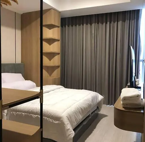 Gold Coast Apartement By Senyaman Living