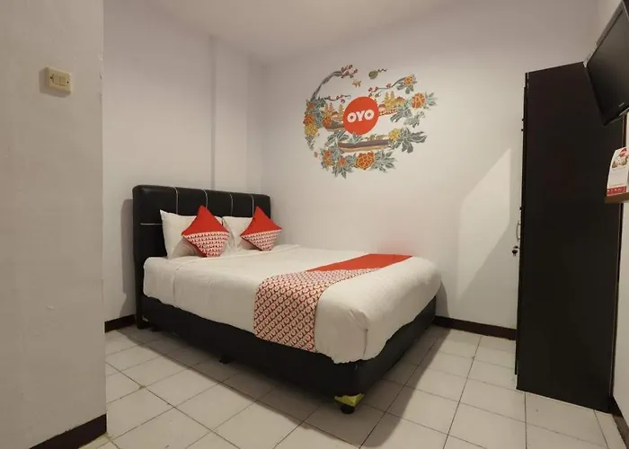 Oyo 176 Virgo Residence