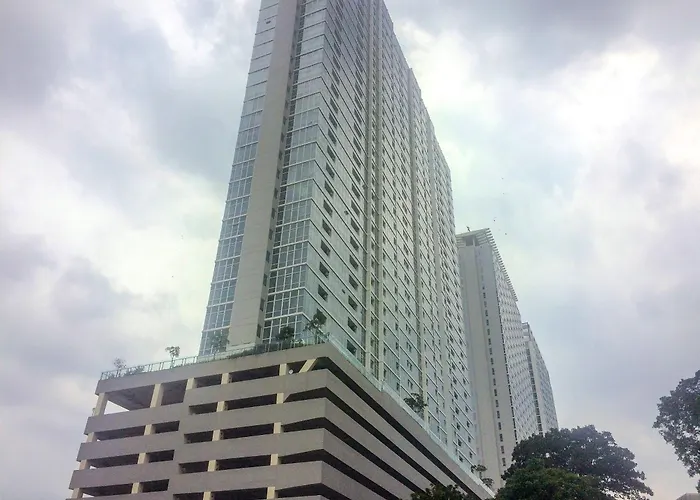 Modern Look And Comfy 2Br At Menteng Park Apartment By Travelio