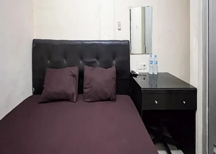 Arcadia Rooms Redpartner