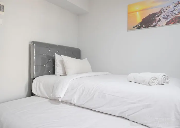 Modern And Restful Studio At Kebagusan City Apartment By Travelio