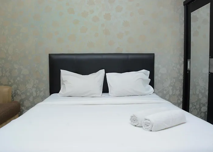 Minimalist Studio Room At Kebagusan City Apartment By Travelio