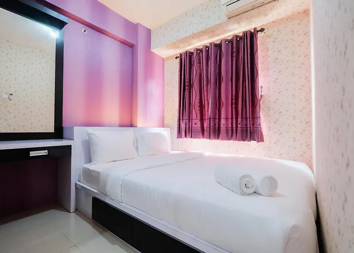 Homey 1Br With Spacious Living Room Green Pramuka City Apartment By Travelio
