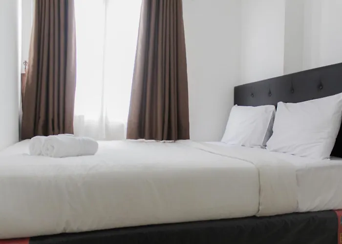 Homey And Cozy 2Br Bassura City Apartment Near Mall By Travelio