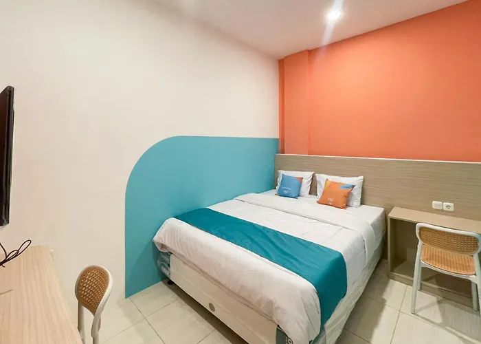 Sans Hotel Cengkareng