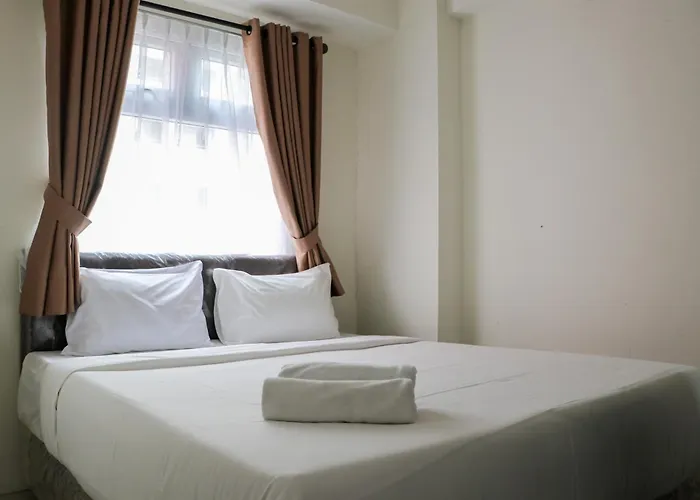 Well Design 2Br Apartment At Green Pramuka City By Travelio