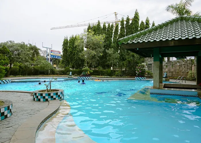 Strategic And Homey 2Br At Puri Garden Apartment Near Mall By Travelio