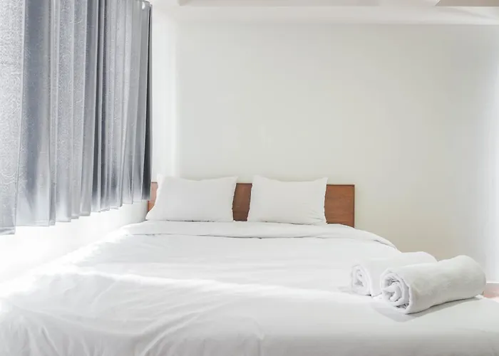 Scenic And Strategic Studio Amethyst Apartment By Travelio