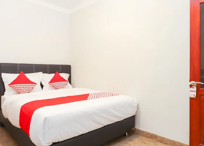 Oyo 1519 Axl Residence
