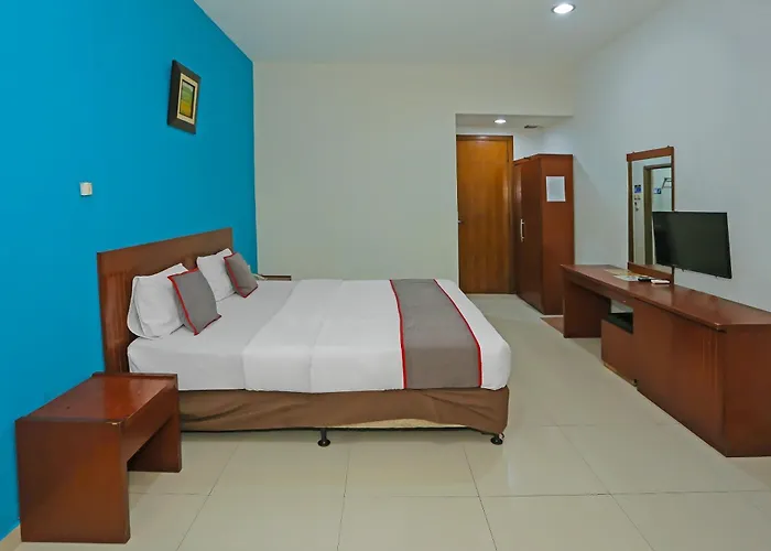 Townhouse Oak Hotel Fiducia Pasar Minggu