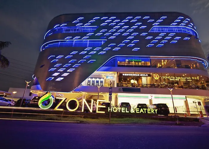 Ozone Hotel Pantai Indah Kapuk