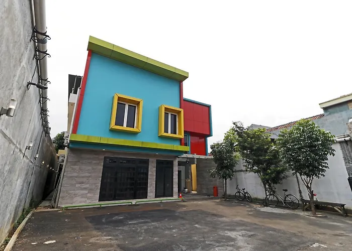 Reddoorz Plus Near Halim Perdanakusuma 2