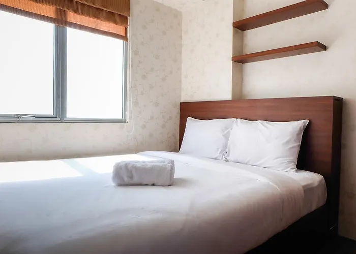 2Br Modern Room Bassura City Apartment With Direct Access To Shopping Center By Travelio