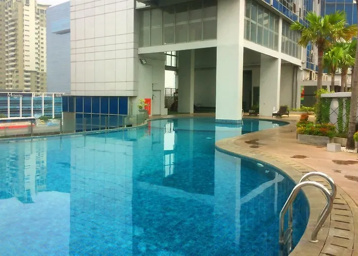 Spacious 2Br Gp Plaza Apartment By Travelio