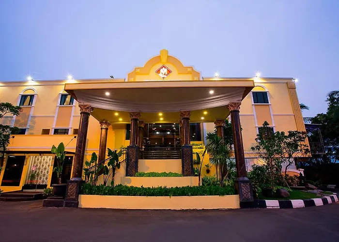 Bi Executive Hotel