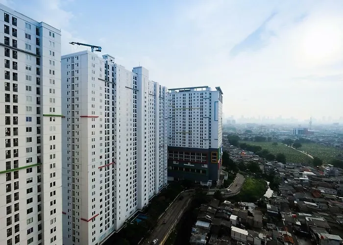 Elegant Studio Bassura City Apartment By Travelio