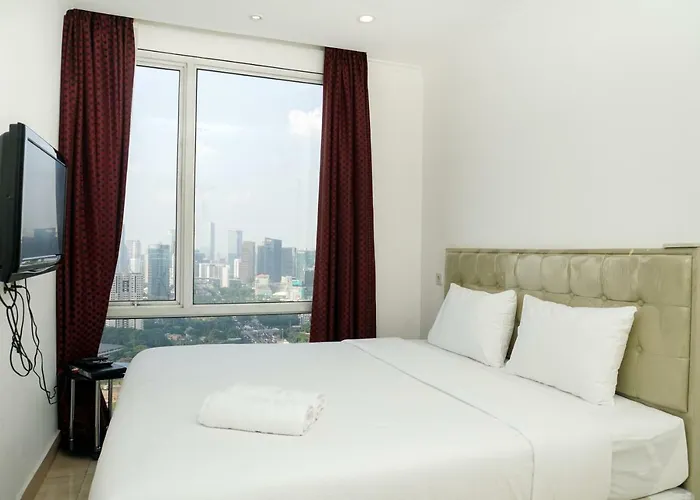 Luxurious 3Br Apartment At Fx Residence Sudirman By Travelio