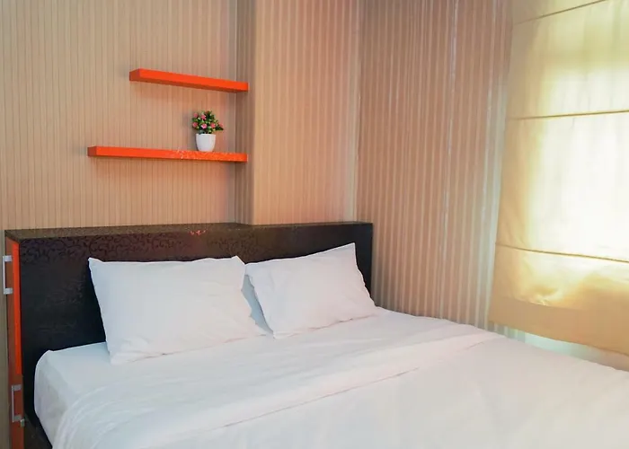 Comfy And Clean 2Br Green Pramuka City Apartment By Travelio