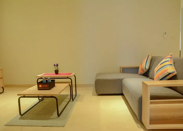 3 Bedrooms Premium Sudirman Residence By Travelio