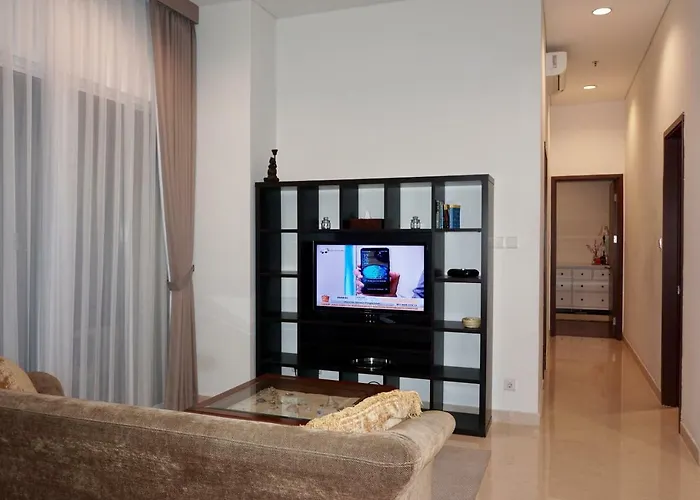 Lucky Tower Residence 2Br Top Floor Condo