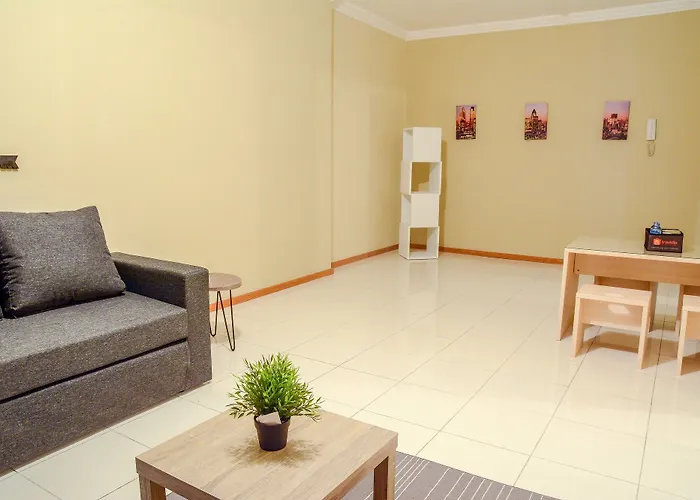 3 Bedrooms Apartment Grand Palace Kemayoran By Travelio