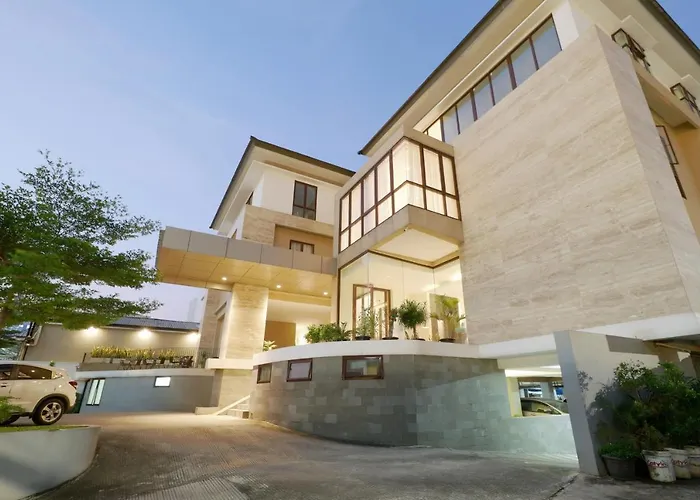 Plaza 54 Residence