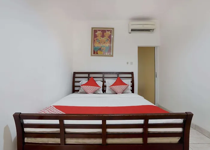 Oyo 132 Anggrek Murni Residence