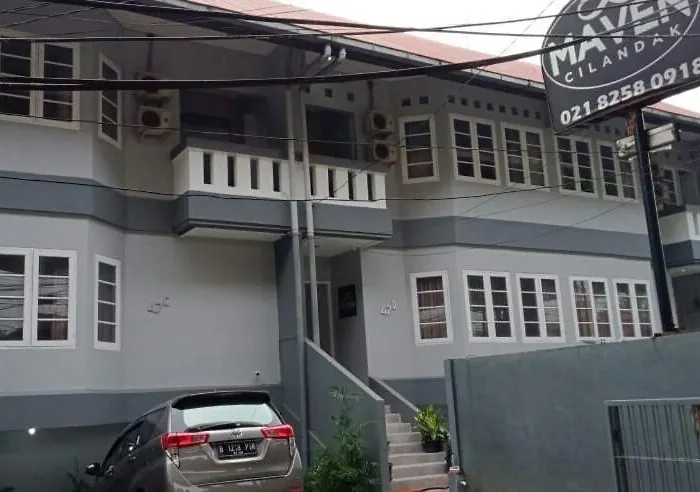 Maven Cilandak