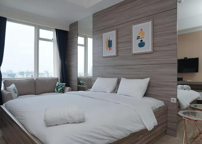 Cozy And Tranquil Studio Menteng Park Apartment By Travelio