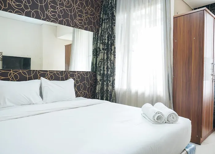 Elegant Studio Apartment At Nifarro Park By Travelio