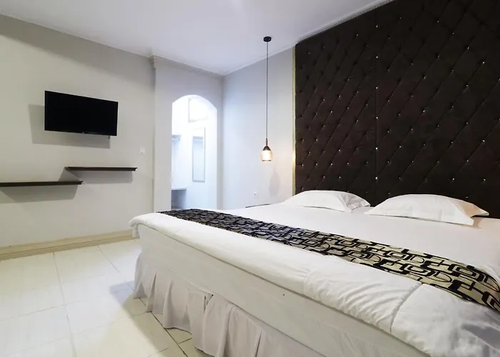 Hotel Andalus