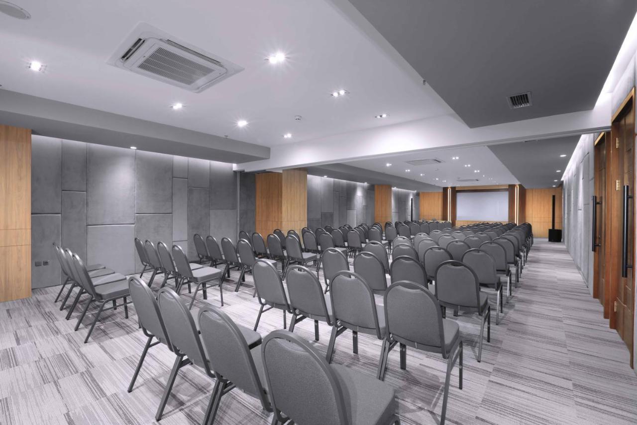Hotel Neo Puri Indah 3*