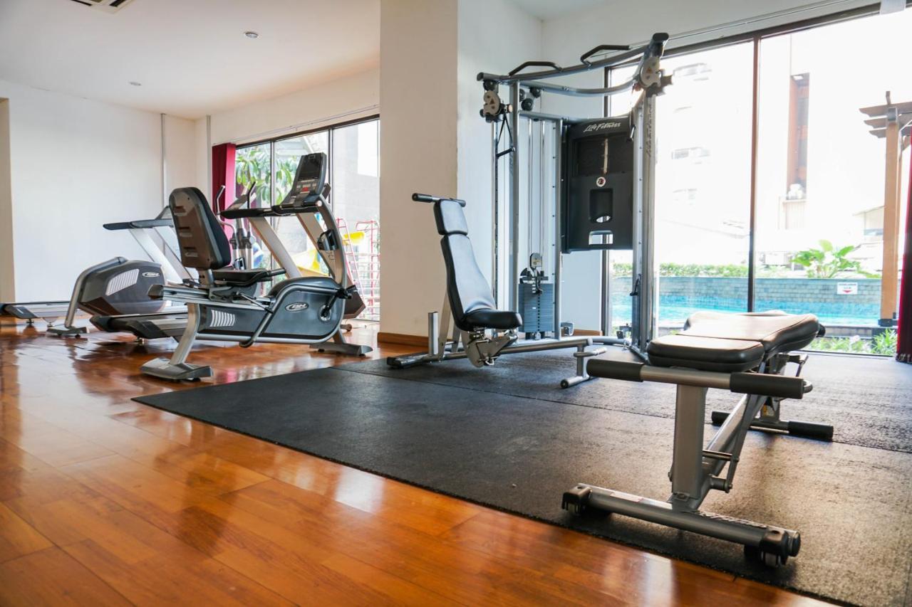 Homey And Modern Tamansari Semanggi 2br By Travelio Pangsapuri Jakarta