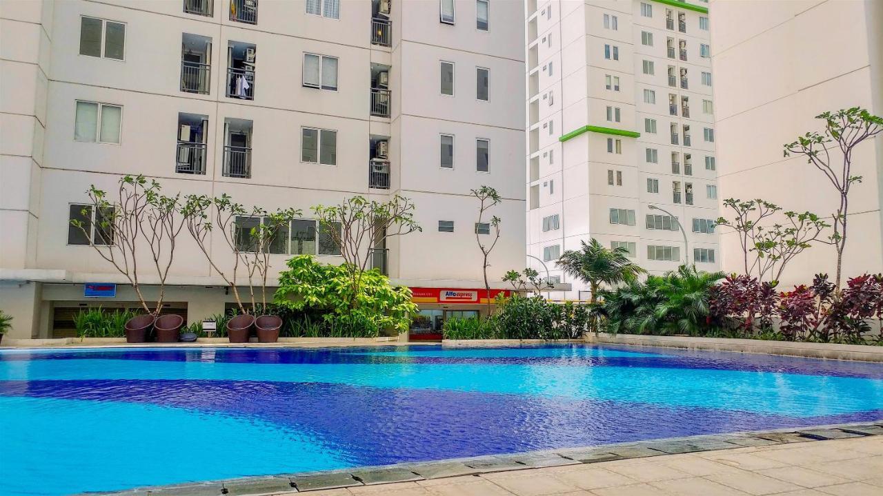 Apartment Fully Furnished And Cozy 2br At Bassura By Travelio