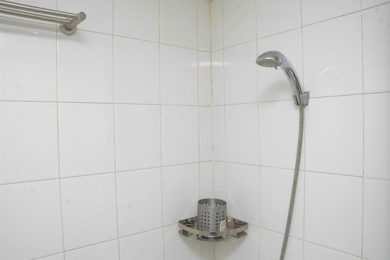 Apartment Fully Furnished And Cozy 2br At Bassura By Travelio