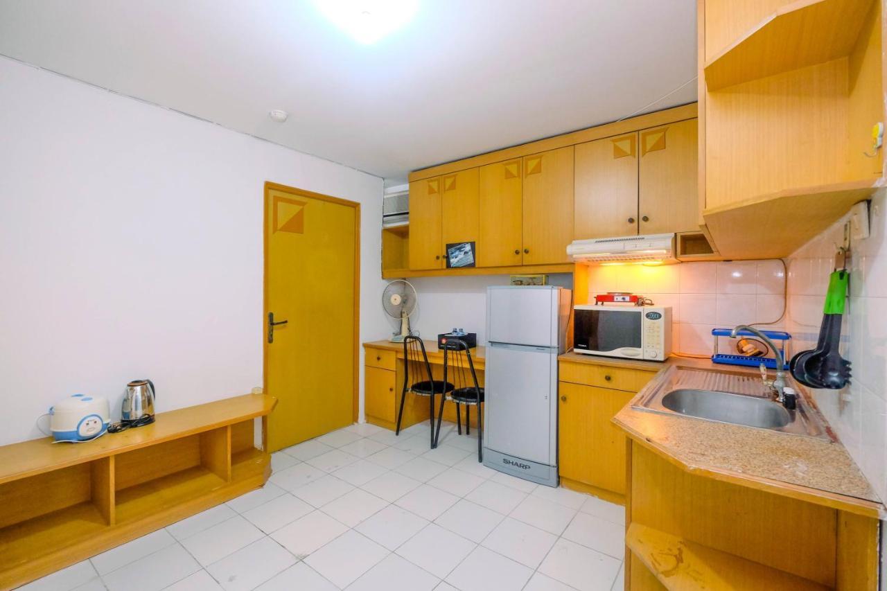 Pangsapuri New Furnished 1br Rajawali By Travelio Jakarta
