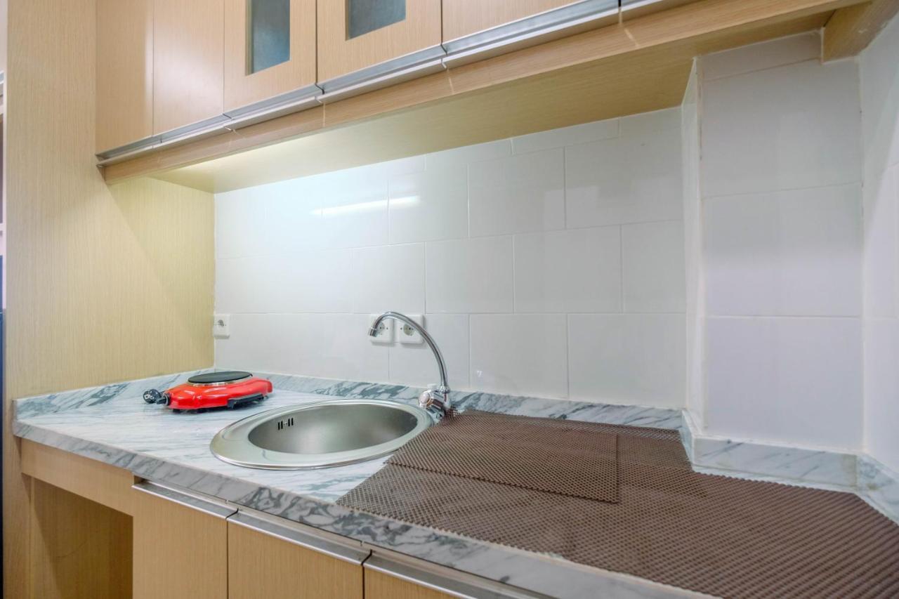 Modern At Tifolia By Travelio * Jakarta
