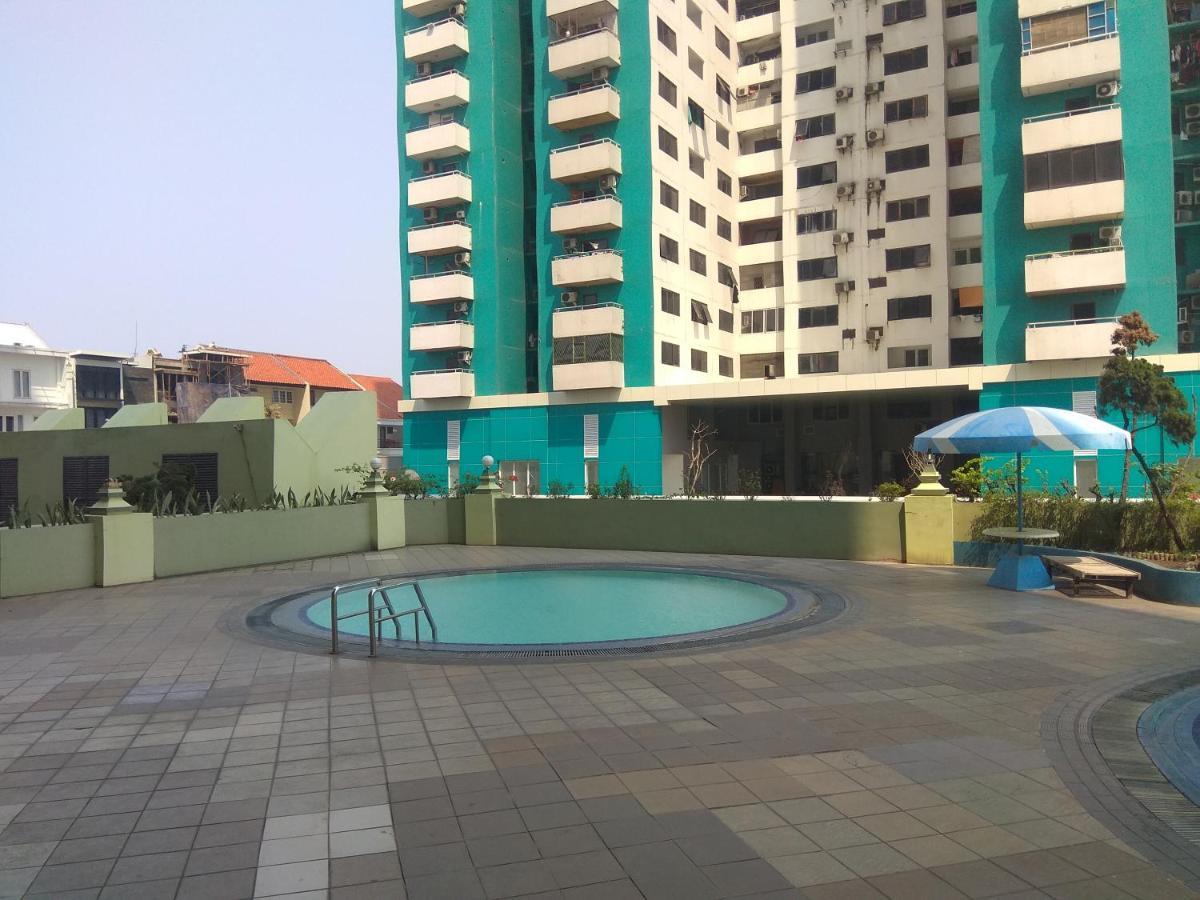 New Furnished 1br Rajawali By Travelio