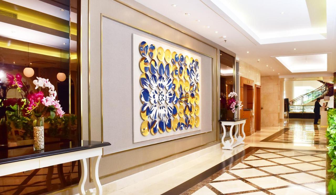 Hotel Ambhara Jakarta